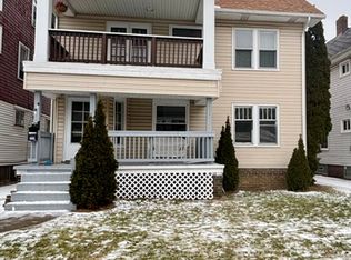 2035 Chesterland Ave #1, Lakewood, OH