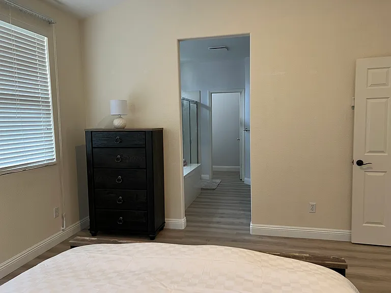 5127 Eastham Ct — Photo 6