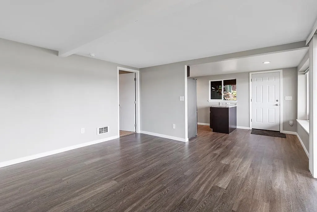 15108 Silcox Dr SW — Photo 4
