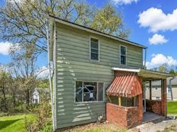 5042 Delehanty St, Pittsburgh, PA 15207
