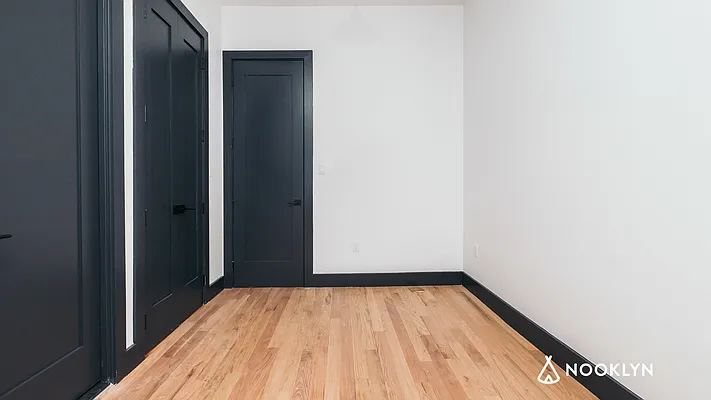 Rented by Nooklyn NYC LLC | media 53