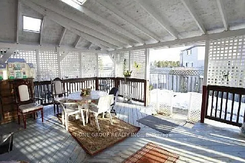 59 Chloe Cres #1 — Photo 14