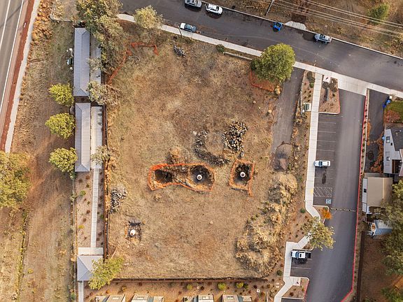 4th image of 20192 Reed Ln