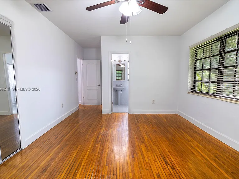 740 Jeronimo Dr — Photo 12