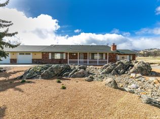 18521 Saint Andrews Dr, Tehachapi, CA 93561