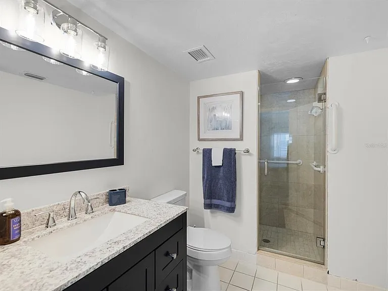 17400 Gulf Blvd #J7 — Photo 17