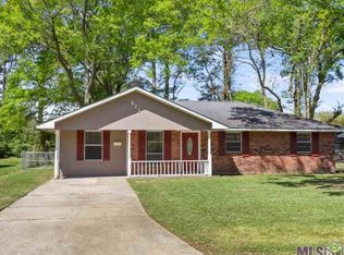 921 Bruce Dr, Denham Springs, LA 70726