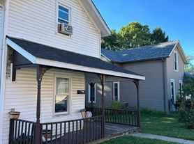 624 S Clay St, Troy, OH