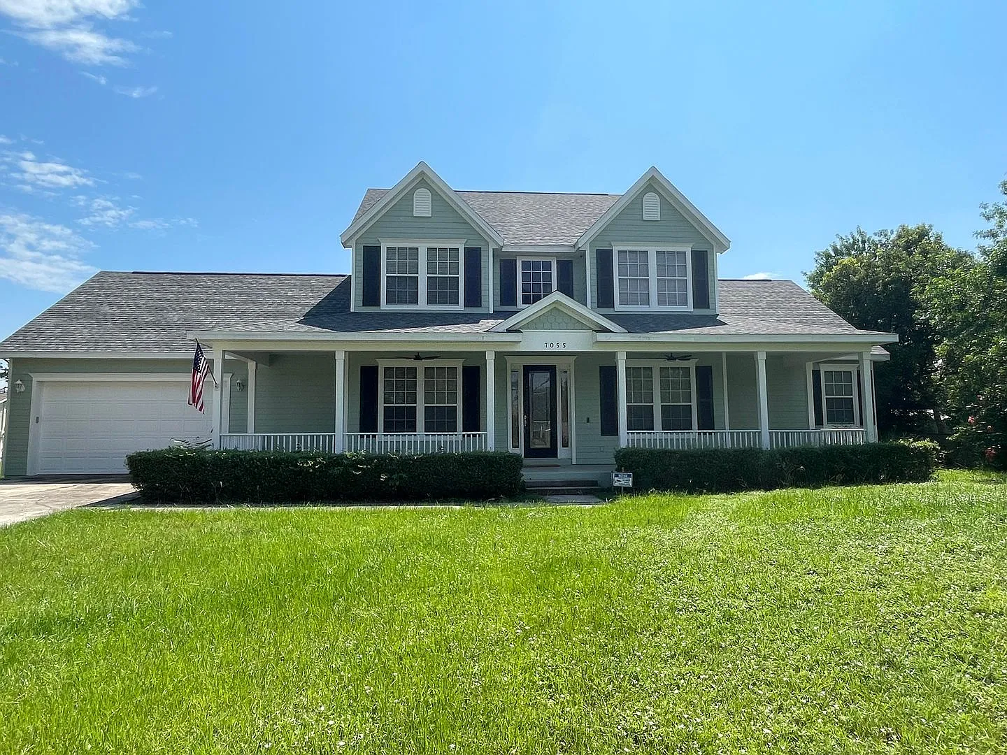 3/2.5 Home in St Cloud located on 1 acre! — Photo 1