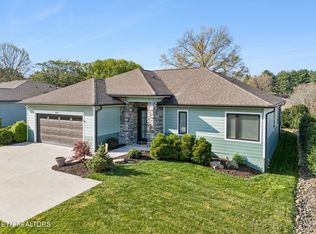 1947 Cochran Rd, Maryville, TN 37803