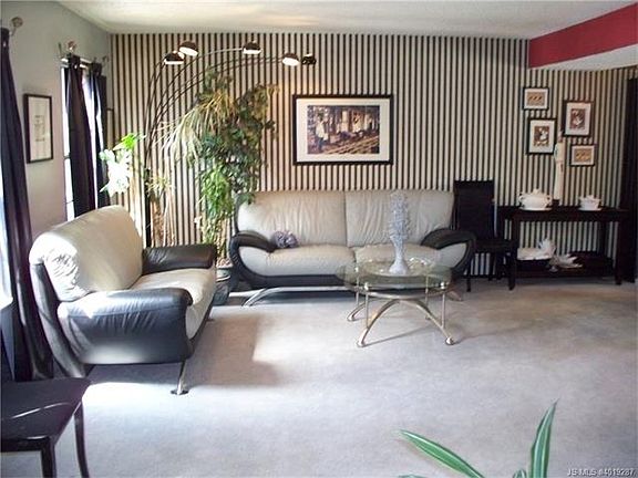 3rd image of 538 Leawood Ave
