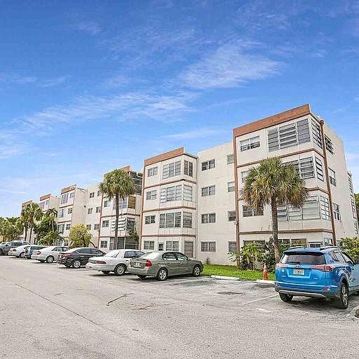 1st image of 4046 NW 19TH Street #210
