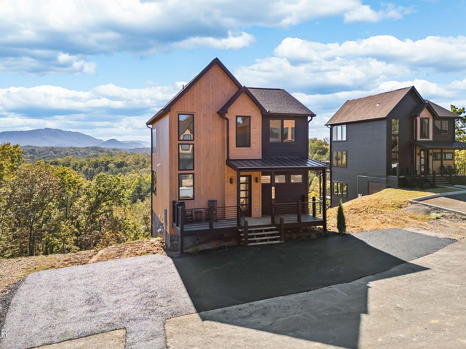 1st image of 405 Compass Point Way Lot 165