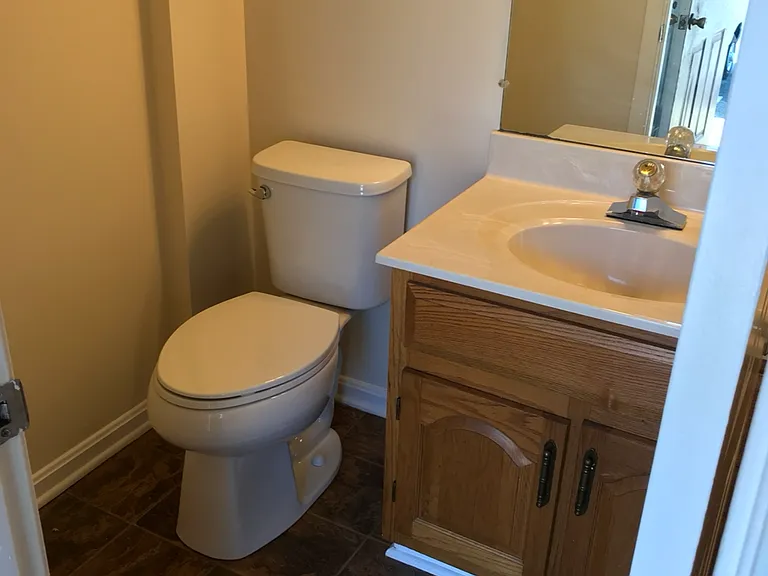 5 Livingstone Ter — Photo 14