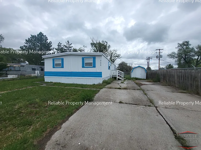 715 N Eden Dr — Photo 8