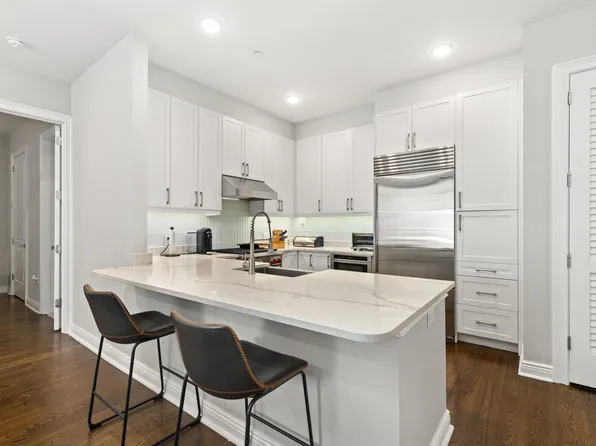 3 Somerset Ln #501, Edgewater, NJ 07020