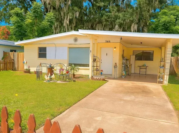 765 Greenway Pl, Daytona Beach, FL 32114