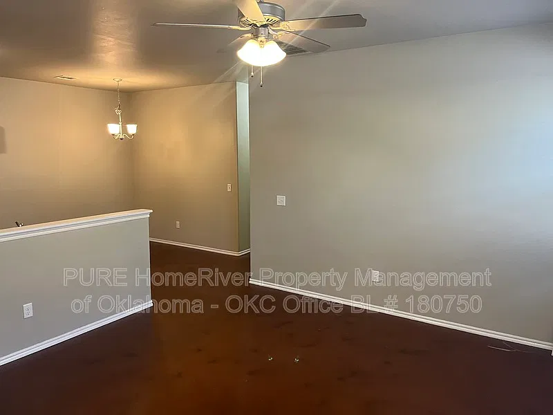3 bed, 2.0 bath, 1250 sqft, $1,475 — Photo 2