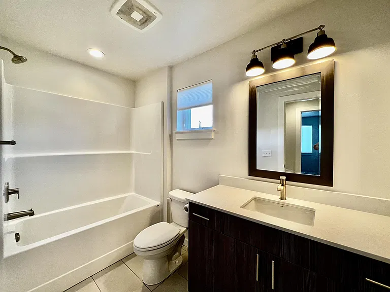 5526 Leiden Ln — Photo 6