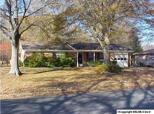 1211 Kathy Ln SW, Decatur, AL 35601
