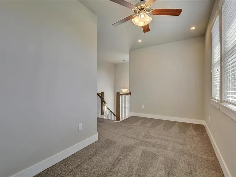 900 Banyon St #A — Photo 12