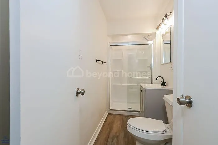 318 Hillwood Dr — Photo 10