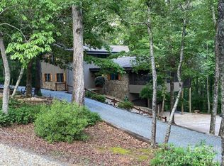 394 Jonathan Ln, Lake Lure, NC 28746