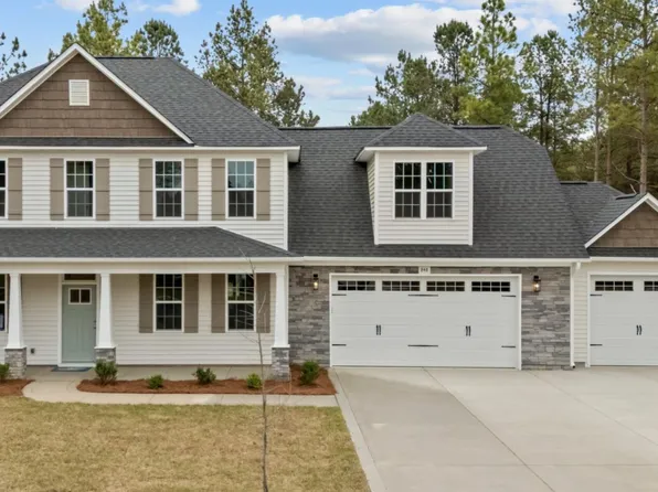 848 Winds Way, Aberdeen, NC 28315