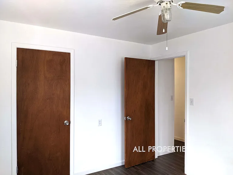 919 3rd St #2 — Photo 22