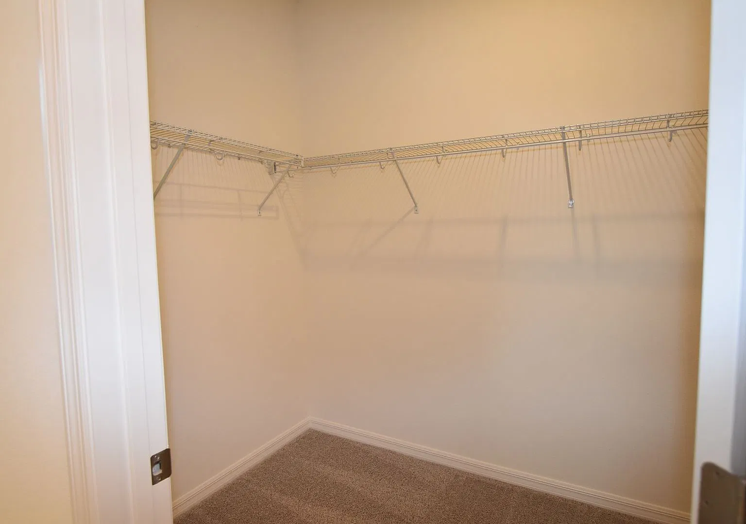 4 Bedroom 2 Bath 2 car garage for rent at 6866 Spanish Imperial St. Howey in the hills, FL 34737 — Photo 4