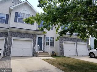 45 Chapel Hill Rd, Mount Laurel, NJ 08054