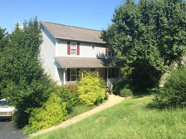 10 Friendly Way, Asheville, NC 28806
