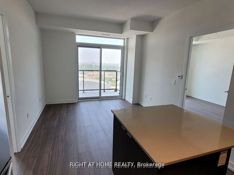 55 Duke St W #1801 — Photo 6