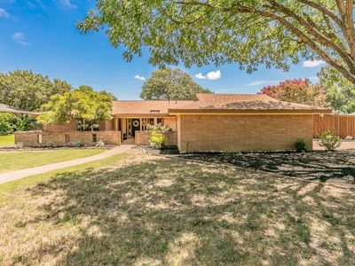 31 Bounty Rd E, Benbrook, TX, 76132