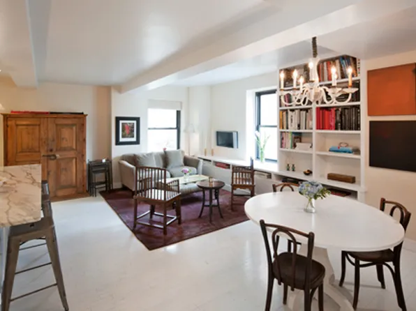 315 West 23rd Street image 1 of 3