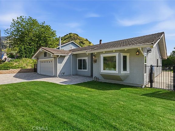 2nd image of 3240 Brace Canyon Rd