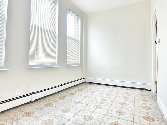 Rented by MAC Realty NY | media 17