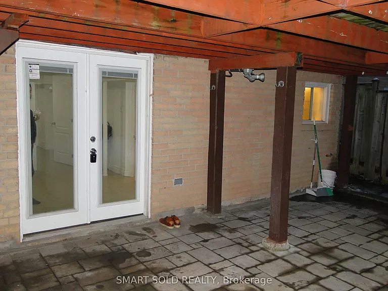 54 Muirlands Dr #BASEMENT — Photo 11