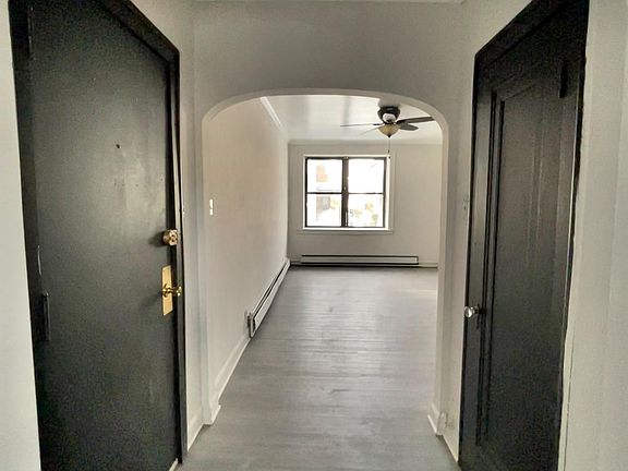 3rd image of 5059 W Agatite Ave #1E
