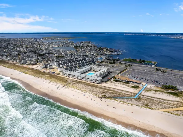 438 N Route 35 #4109, Mantoloking, NJ 08738