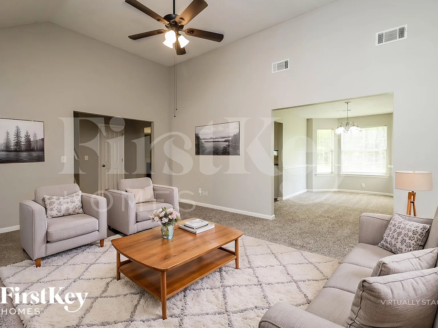 3 bed, 2.5 bath, 2160 sqft, $2,070 — Photo 4