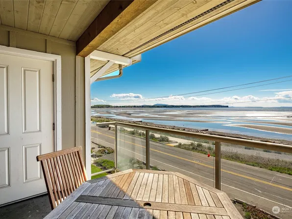 8075 Harborview Road #306, Blaine, WA 98230