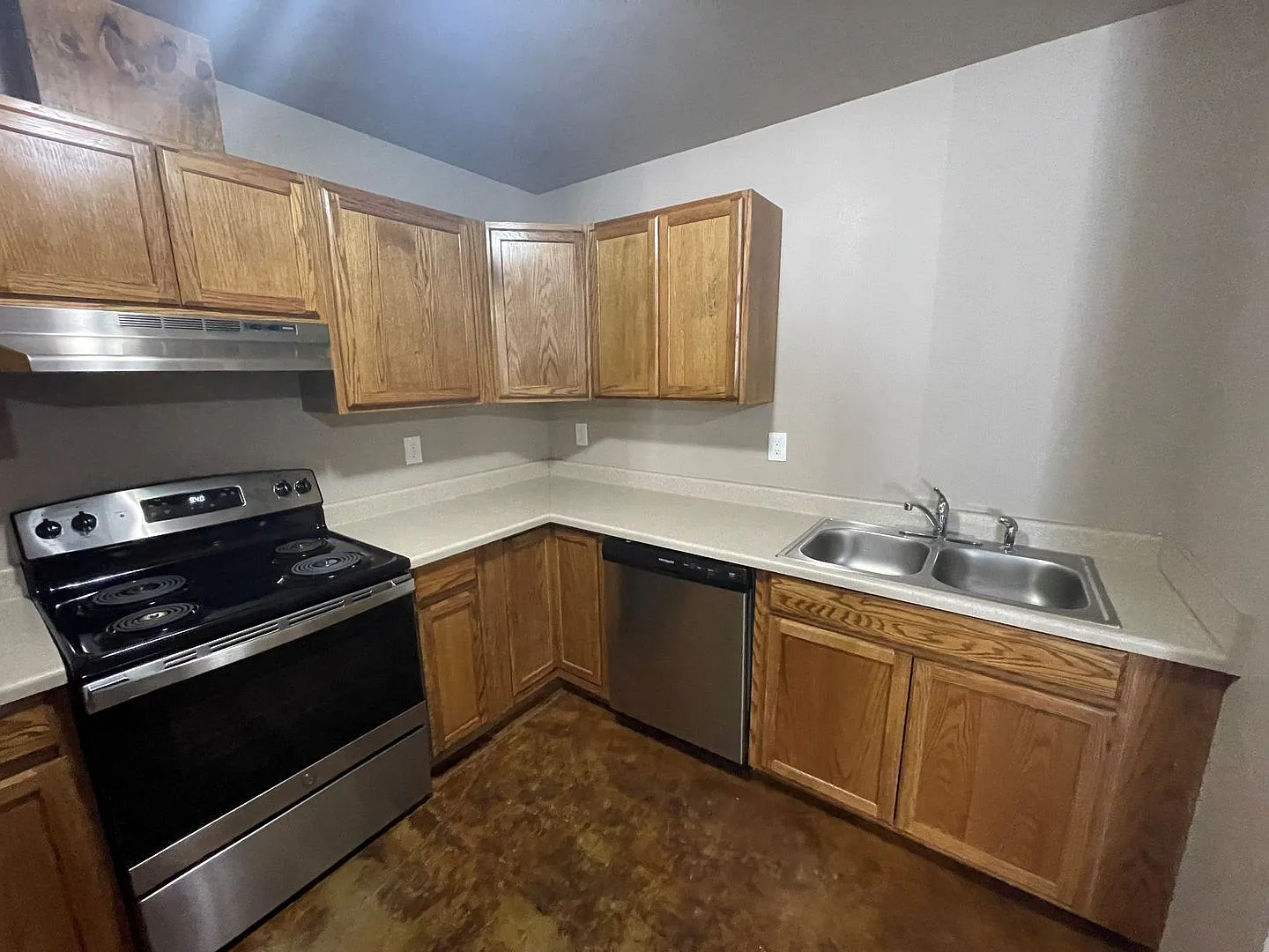 109 Pear Ct. — Photo 4