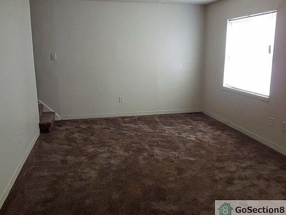 4th image of 3490 E Metropolitan Cir APT 4
