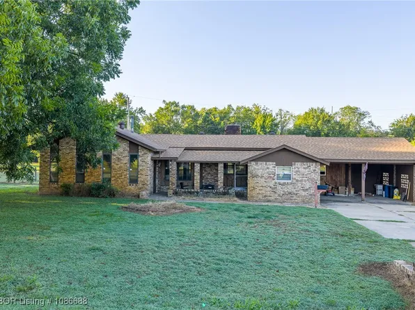 105 C St, Subiaco, AR 72865