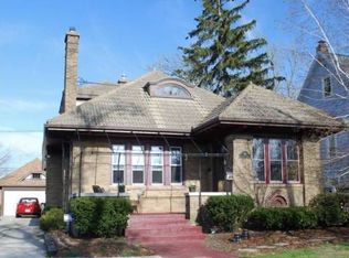 130 Berryman Dr, Amherst, NY 14226