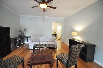 4th image of 5484 S Everett Ave
