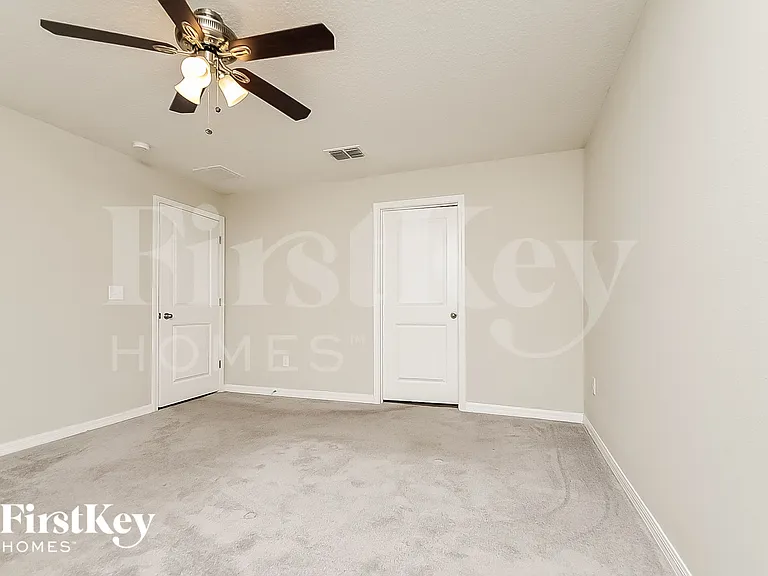 10104 Rose Petal Pl — Photo 8