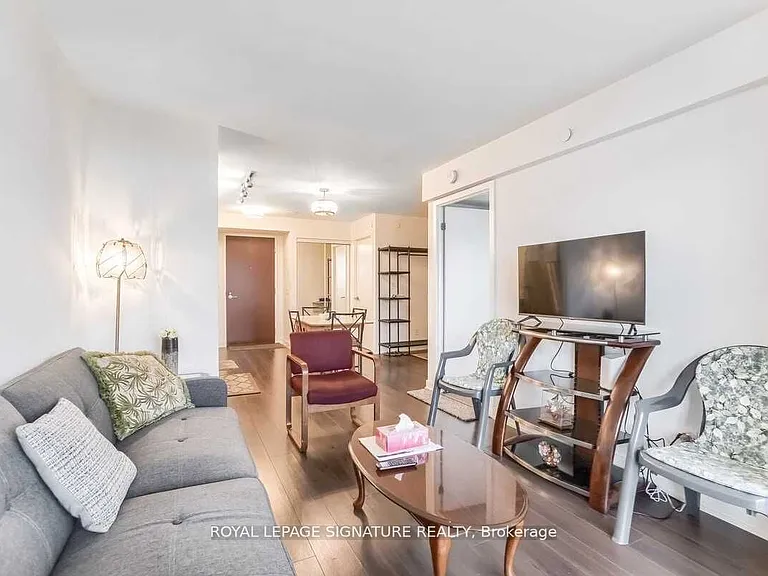 120 Varna Dr #608 — Photo 19