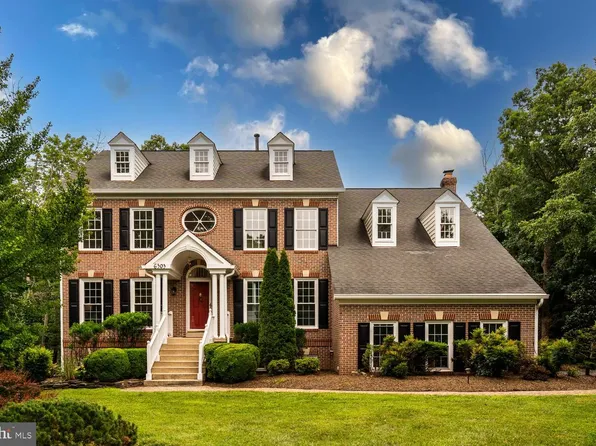 6303 Pebblebrook Trce, Centreville, VA 20120